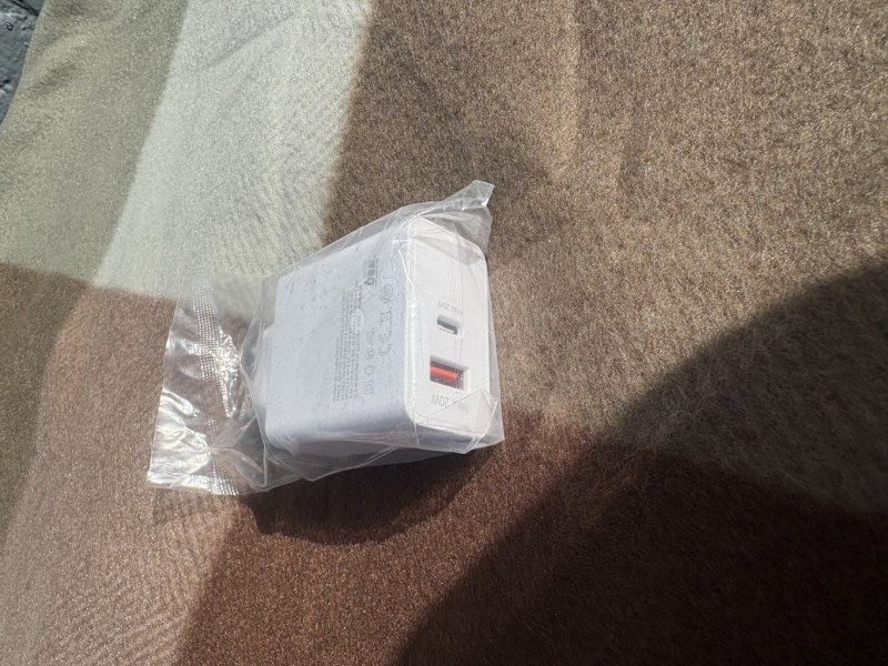 Adaptateur et chargeur rapide USB et USB-c - 45w
